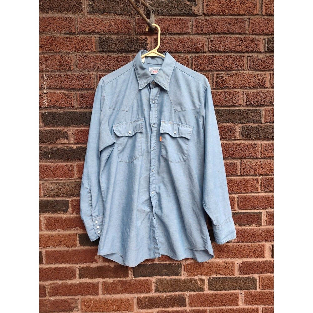 Vintage 70s LEVI'S Chambray Work Shirt button up Men's size Large Pearl Snap